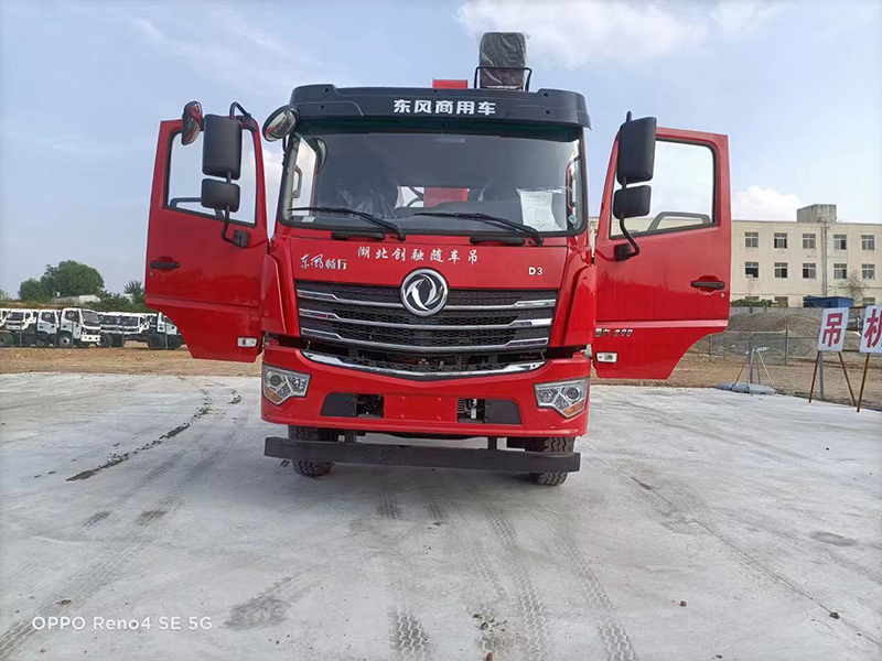 DFV5183JSQGP6D東風暢行D3單橋隨車吊